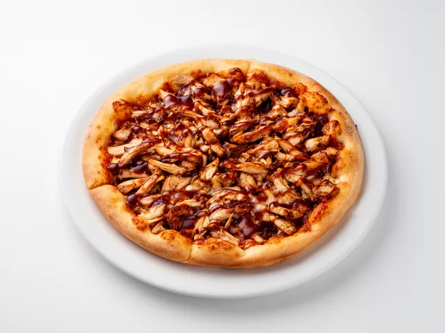 Low FODMAP Barbecue Chicken Pizza