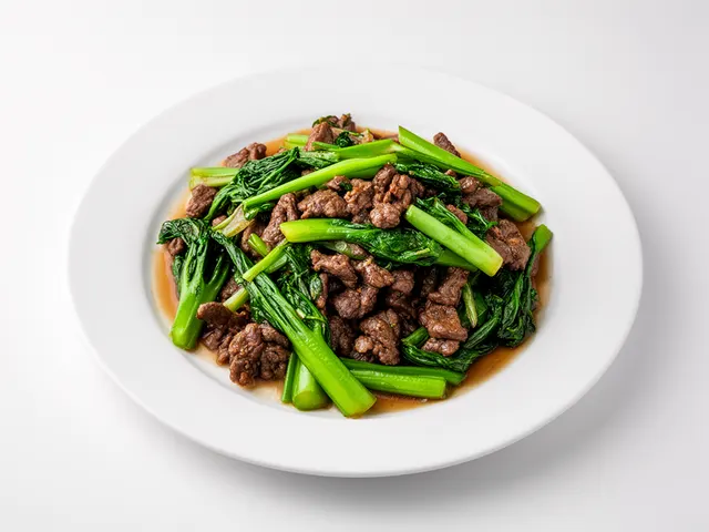 Low FODMAP Beef Stir-Fry with Chinese Broccoli and Green Beans