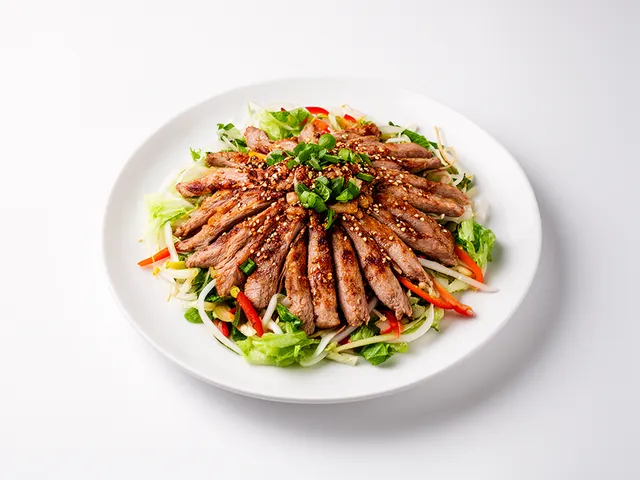 Low FODMAP Five-Spice Asian Pork Salad