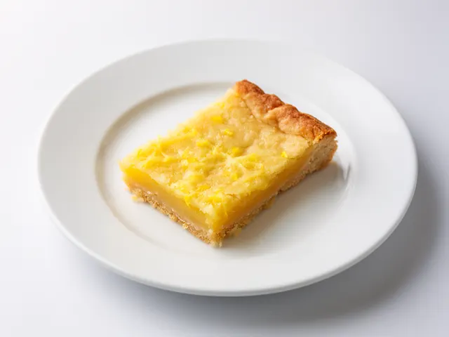 Low FODMAP Lemon Bars