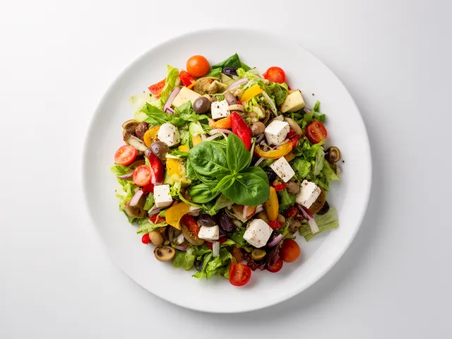 Low FODMAP Mediterranean Salad