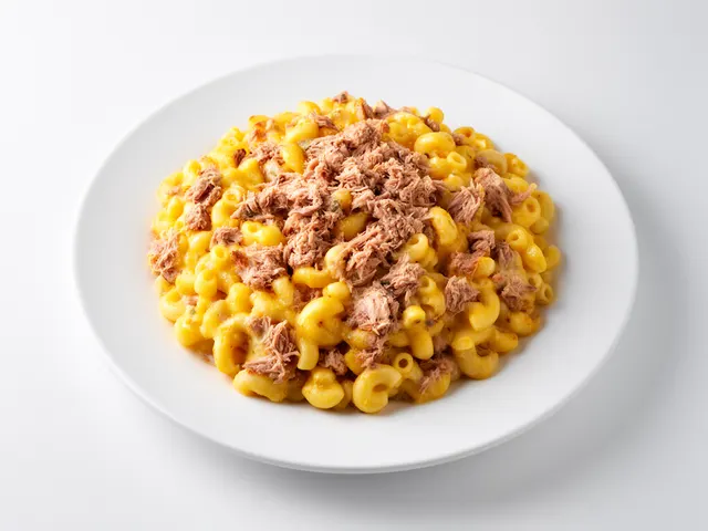 Low FODMAP Tuna Macaroni and Cheese Bake